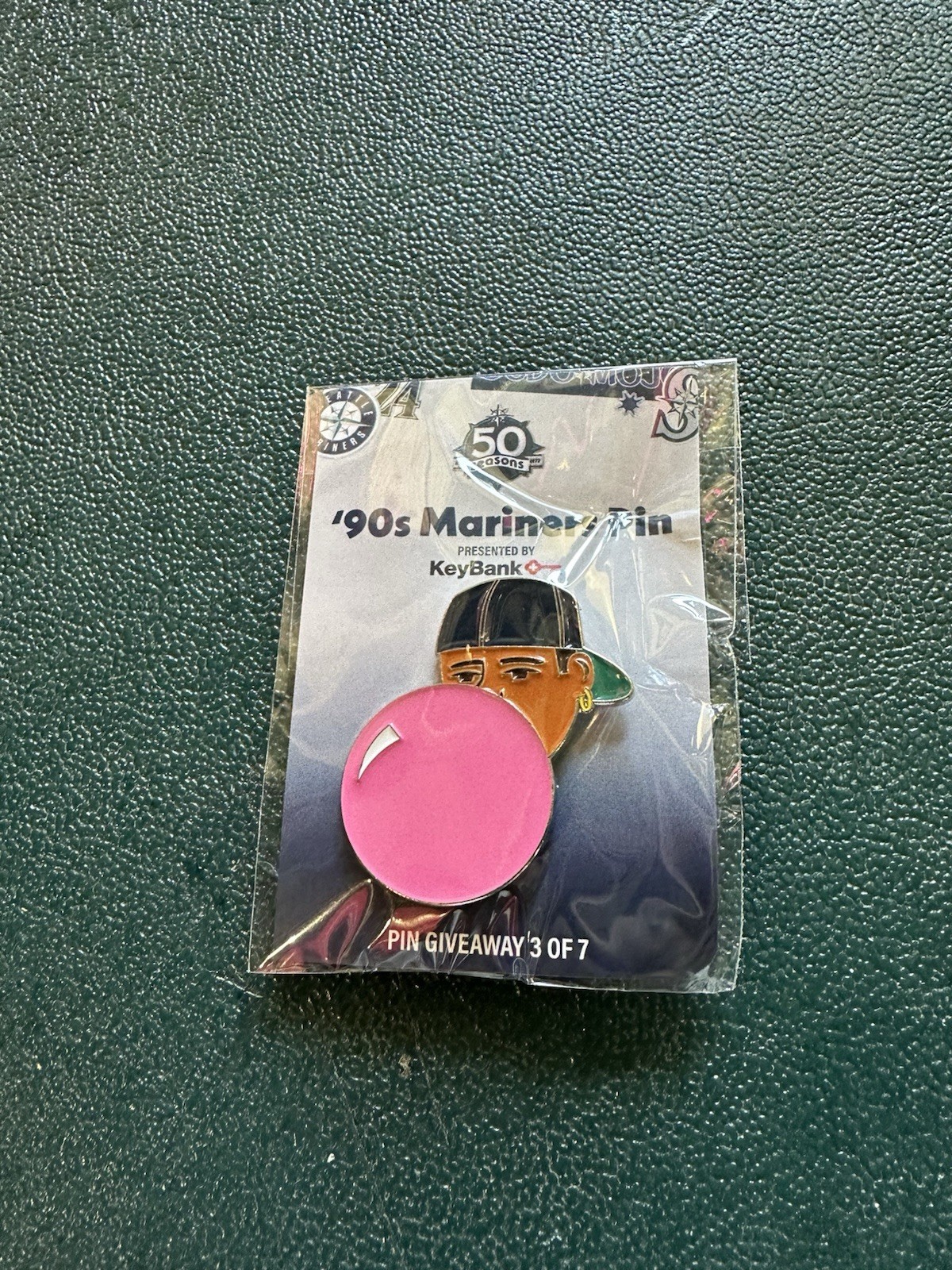 2026 Seattle Mariners Ken Griffey Jr 90s Pin Day 5/31/26 Bubblegum Brand New