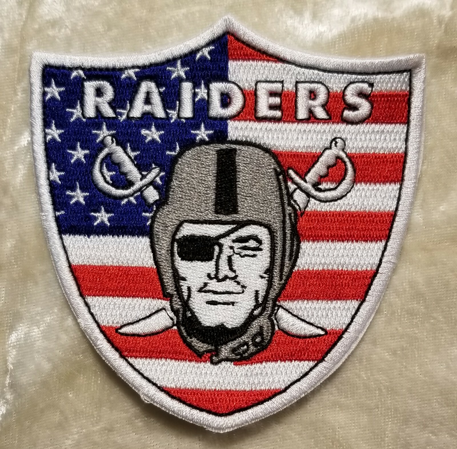 Las Vegas Raiders American Flag 3.5″ Iron or Sew On Patch Free Tracking!
