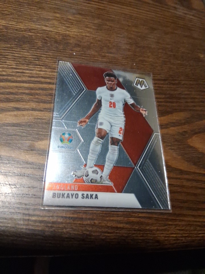 2020-21 Panini Mosaic UEFA Euro Soccer Bukayo Saka England Non Auto Non Rookie
