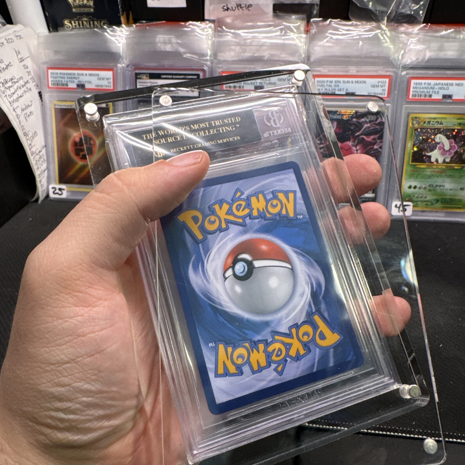 BGS BECKETT DISPLAY CASE – MAGNETIC ACRYLIC