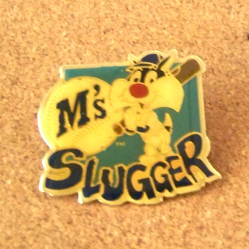 1992 Seattle Mariners pin Sylvester Looney Tunes MLB