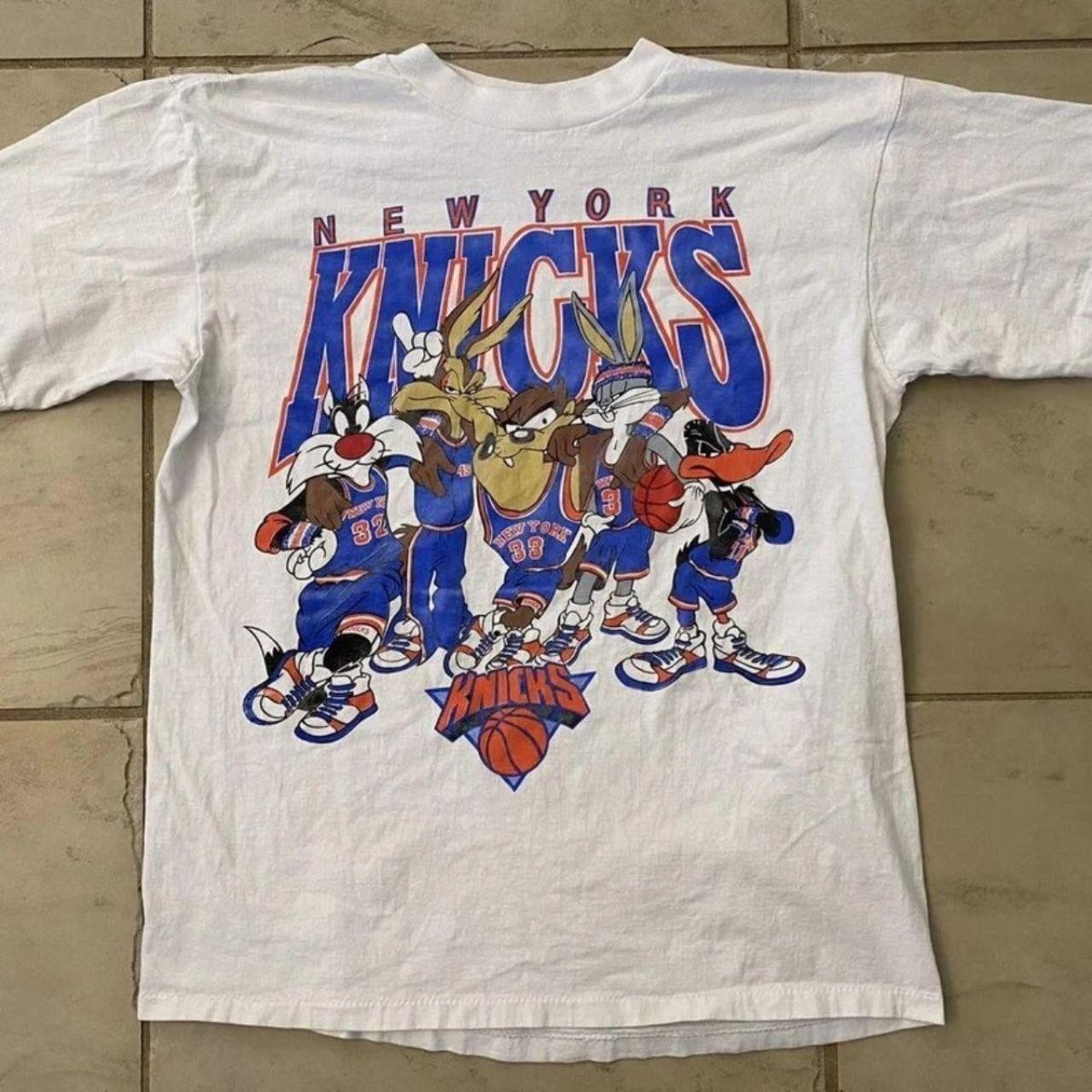 Vintage style N.BA New York Knicks Looney Tunes T-Shirt AN67480