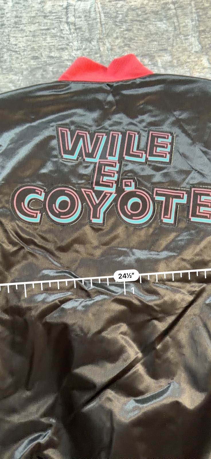 Headgear Classics San Antonio Spurs Wile E. Coyote Satin Jacket NBA 2XL Looney