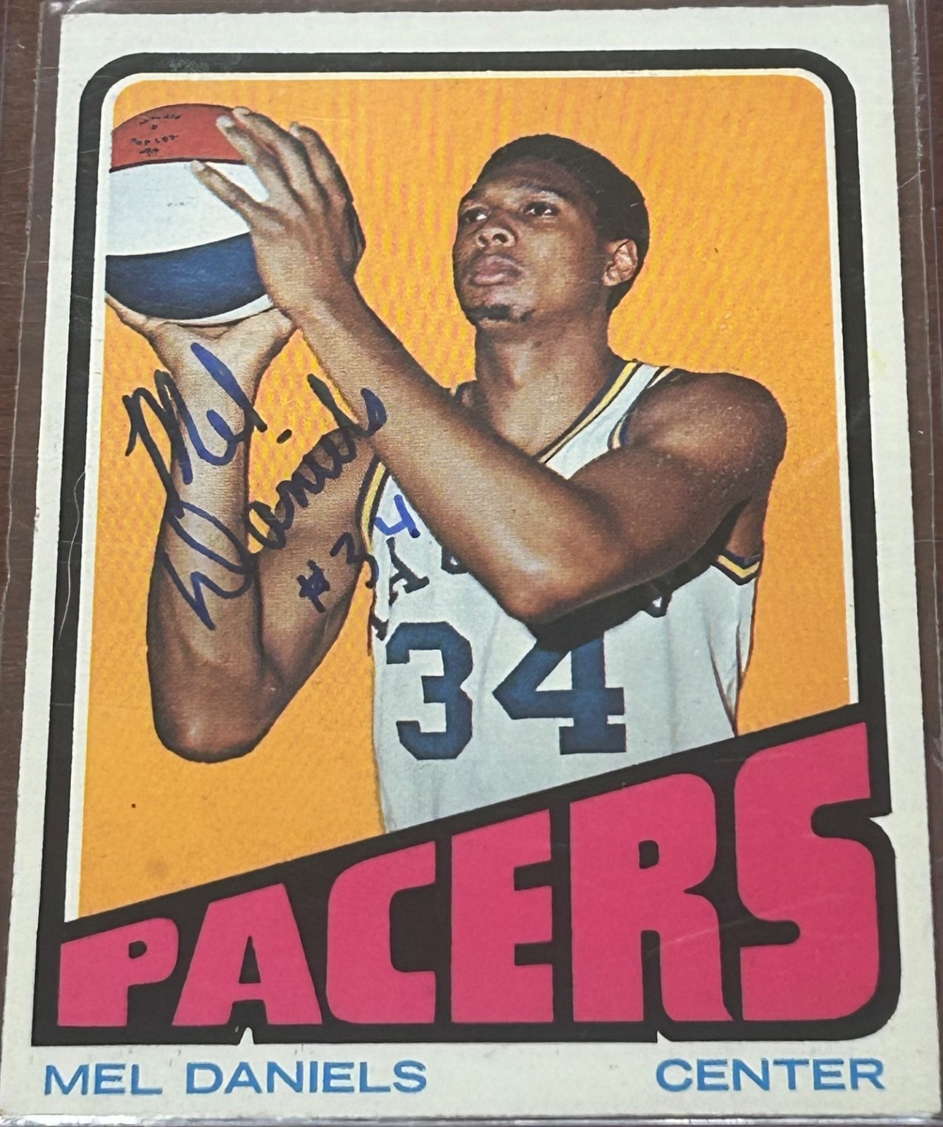 1972-73 Topps MEL DANIELS #200 🔥 Pacers 🔥 AWESOME RaRe Autograph 🏀 died 2015