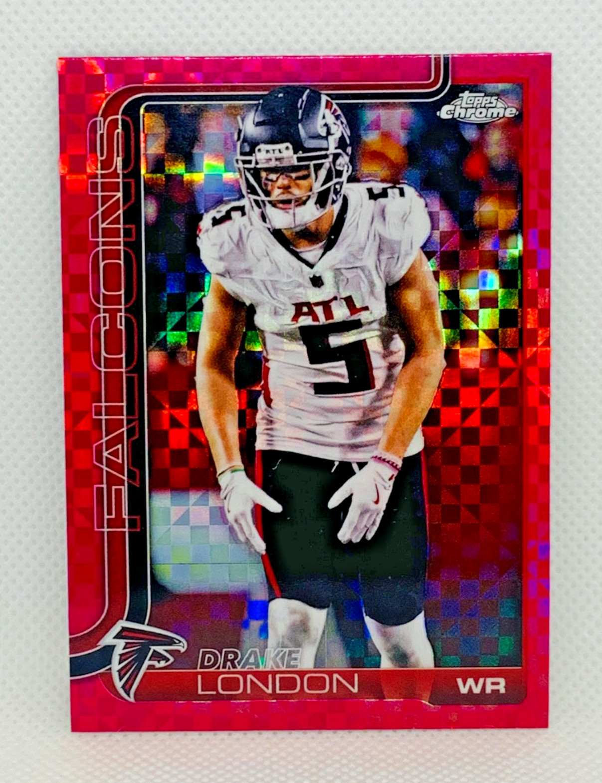 2025 Topps Chrome Drake London Red X-Fractor Parallel #12 – Atlanta Falcons WR