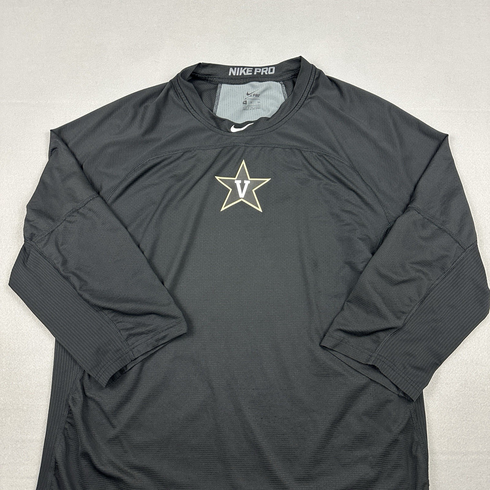 Vanderbilt Shirt Men Extra Large Black Solid Nike Pro Pullover Training NCAA XL