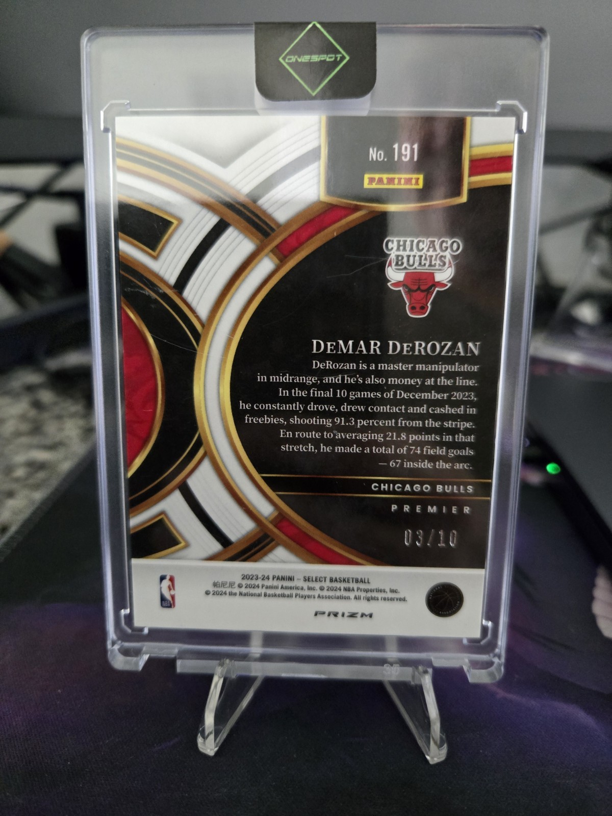 2023-24 Panini Select – Premier Gold Flash Prizm #10 DeMar DeRozan /10