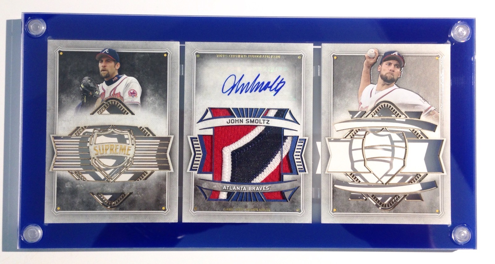 Topps Triple Threads Tri-fold Booklet Card Display Case w/Black Steel screws.