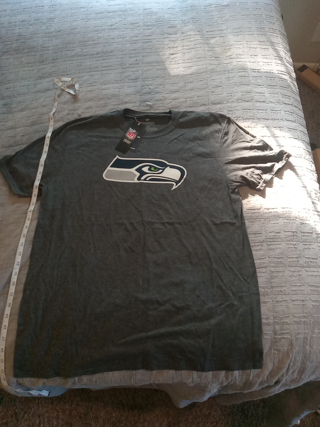 M – NEW Fanatics Seattle Seahawks T-Shirt Logo Charcoal Gray Mens Size Medium