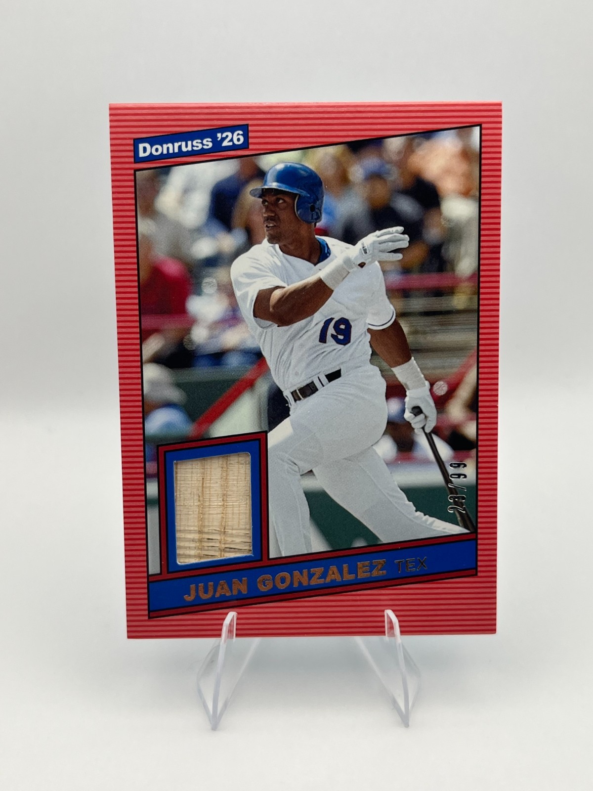 JUAN GONZALEZ 2026 Panini Donruss RETRO 1986 MATERIALS #RM-JG Red /99