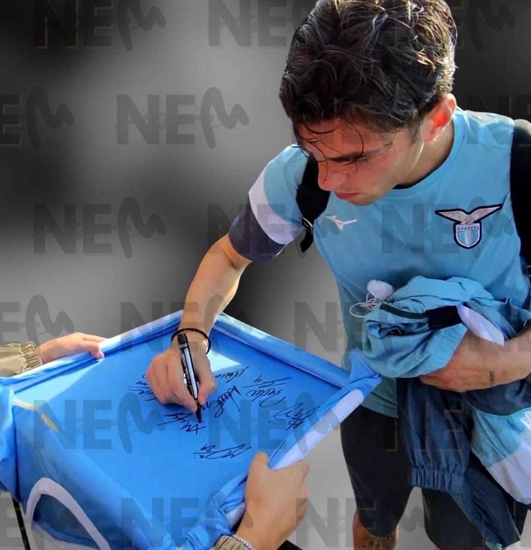 MULTI SIGNED Rare Official FULL SQUAD SS Lazio Home 25/26 Jersey PROOFS/COA