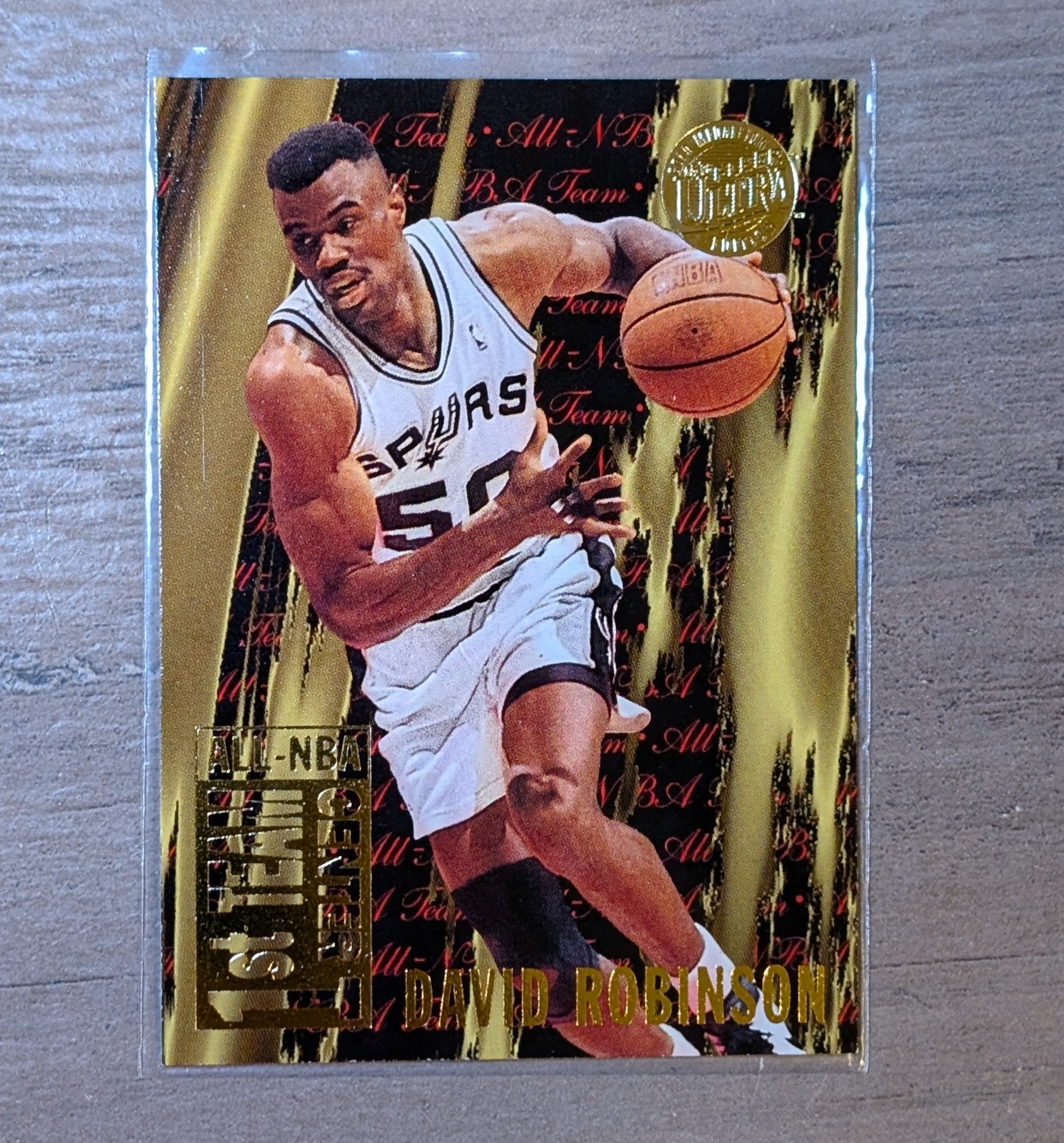 1995-96 Ultra #4 David Robinson All-NBA Gold Medallion