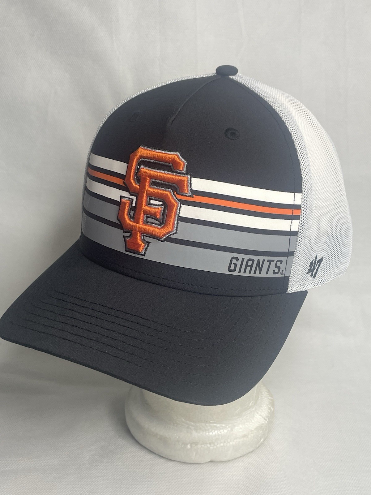 San Francisco Giants ’47 Brand Burden Trucker Black White AdjustableSnapback Hat