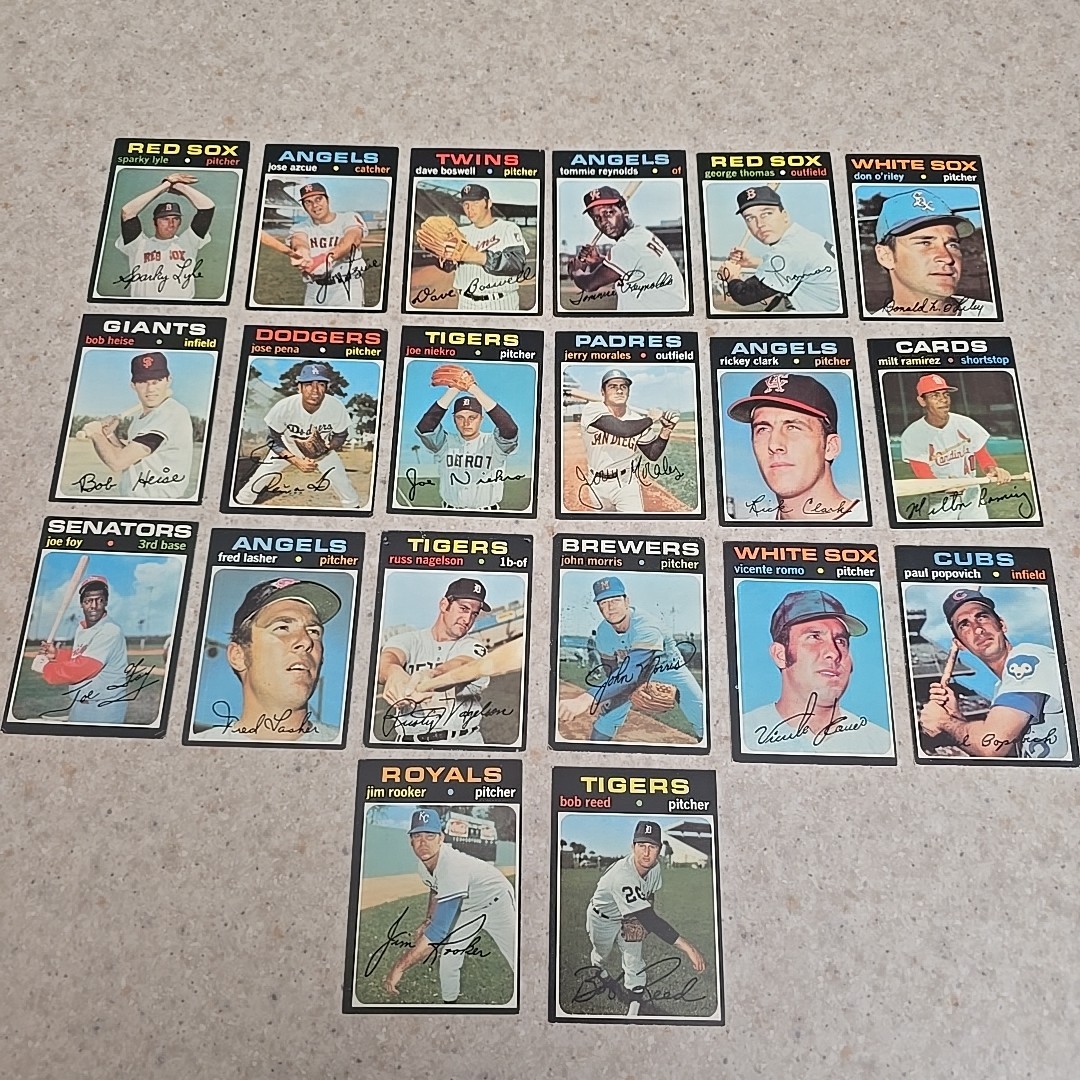 1971 Topps Baseball Your Choice 376-752