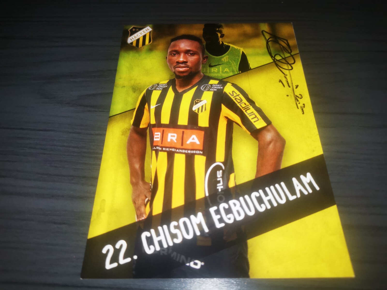 Chisom Egbuchulam hand signed BK Häcken Club autograph card