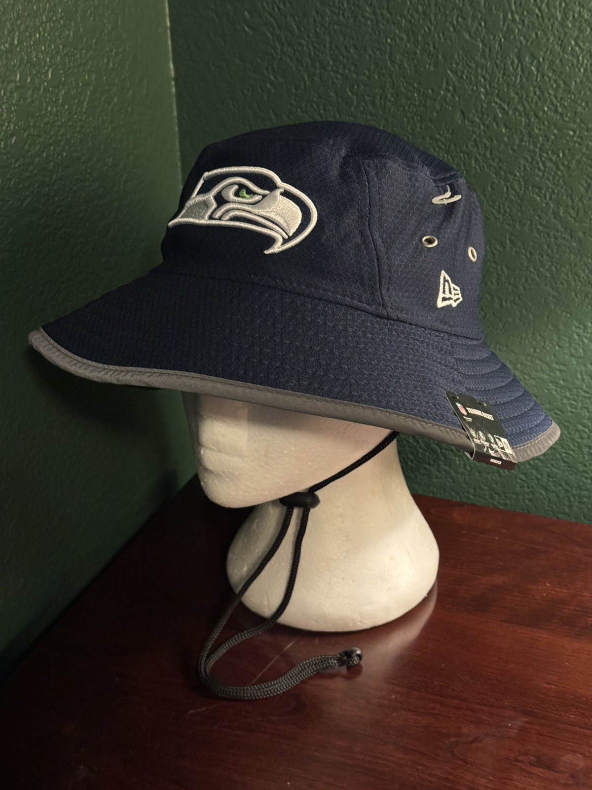New Era Seattle Seahawks NFL Adult Bucket Hat w/ Drawstring OSFM NEW! FREE SHIP!