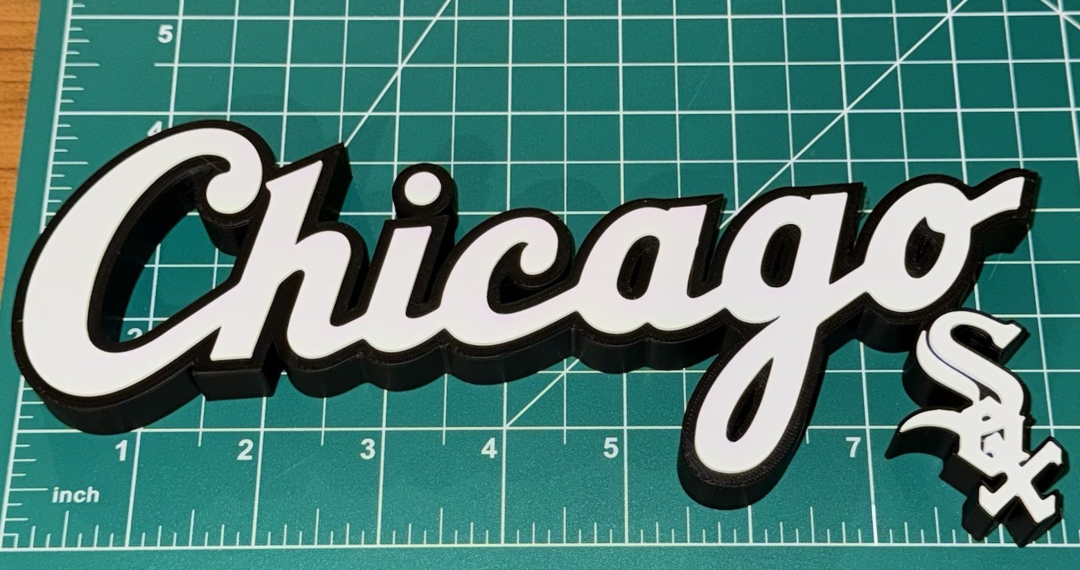 Chicago White Sox Script Sign Logo 3D White Black Freestanding Shelf Desk Decor