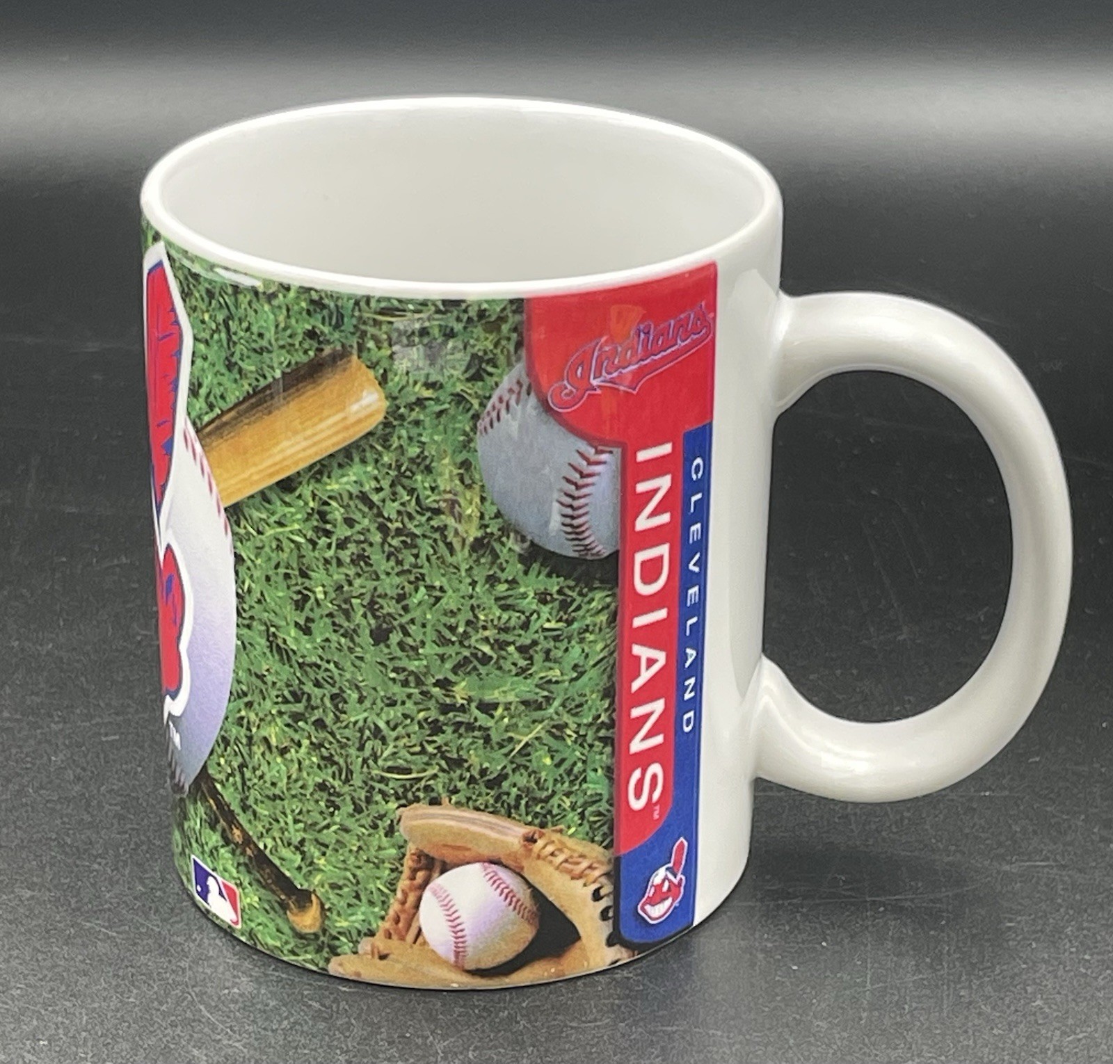 2002 MLB Baseball Cleveland Indians Chief Wahoo Logo Coffee Mug