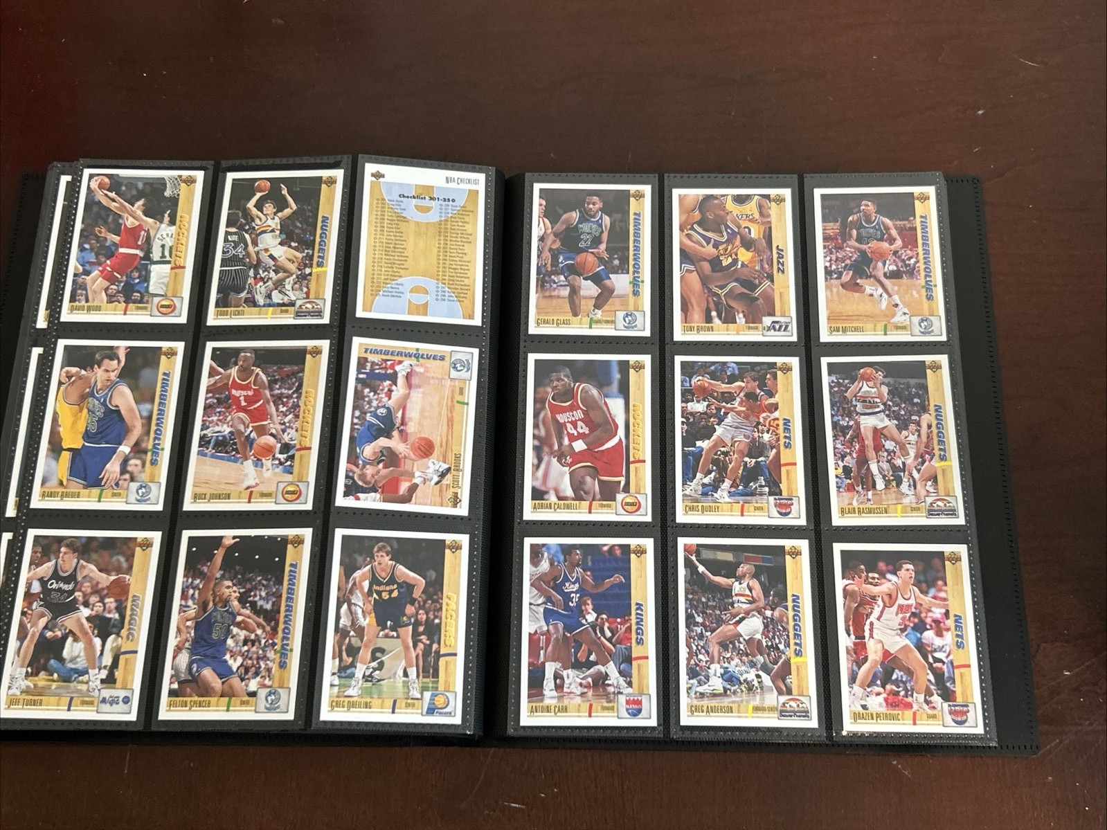 1991-92 Upper Deck Inaugural NBA Basketball Complete Set #1-400 w/ Binder