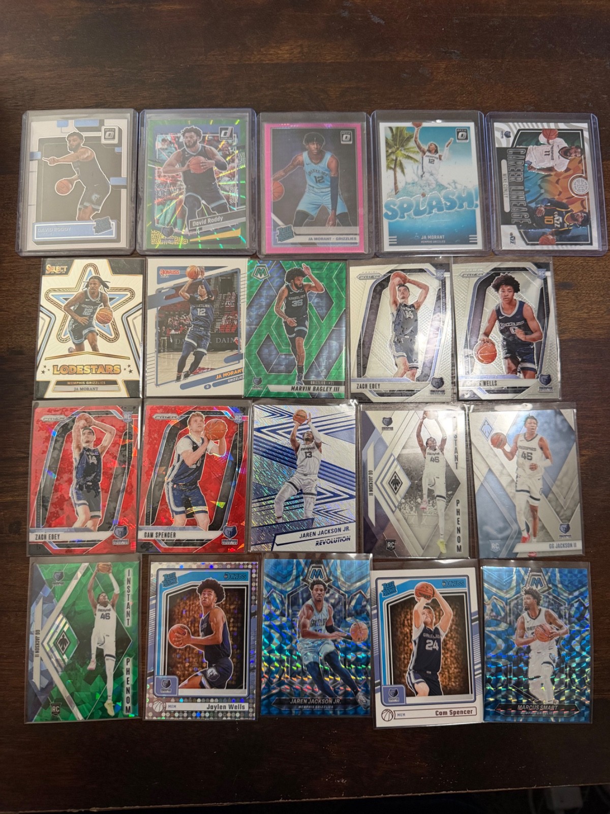 Memphis Grizzlies Basketball Card Lot (29) NBA Cards Mixed Players & Years