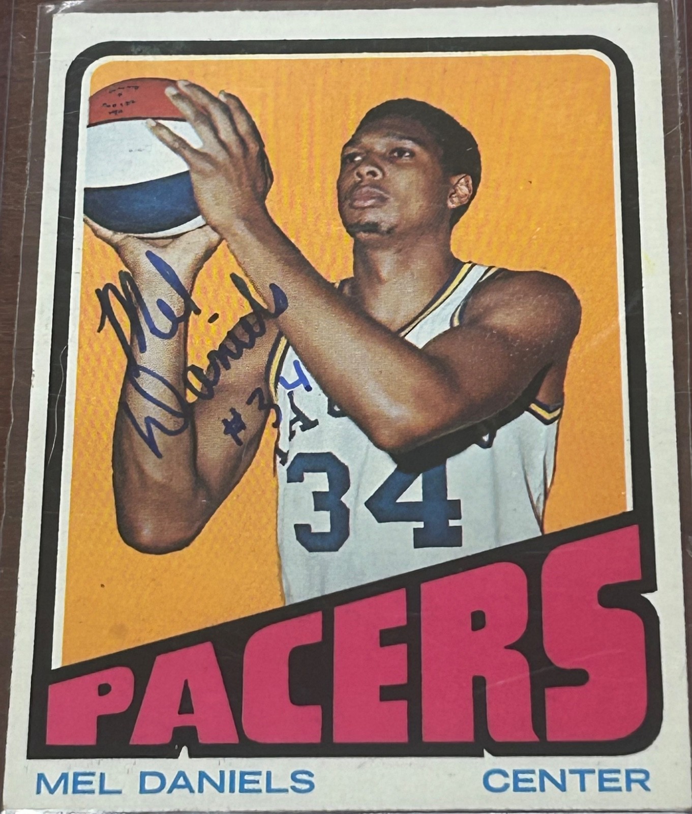1972-73 Topps MEL DANIELS #200 🔥 Pacers 🔥 AWESOME RaRe Autograph 🏀 died 2015