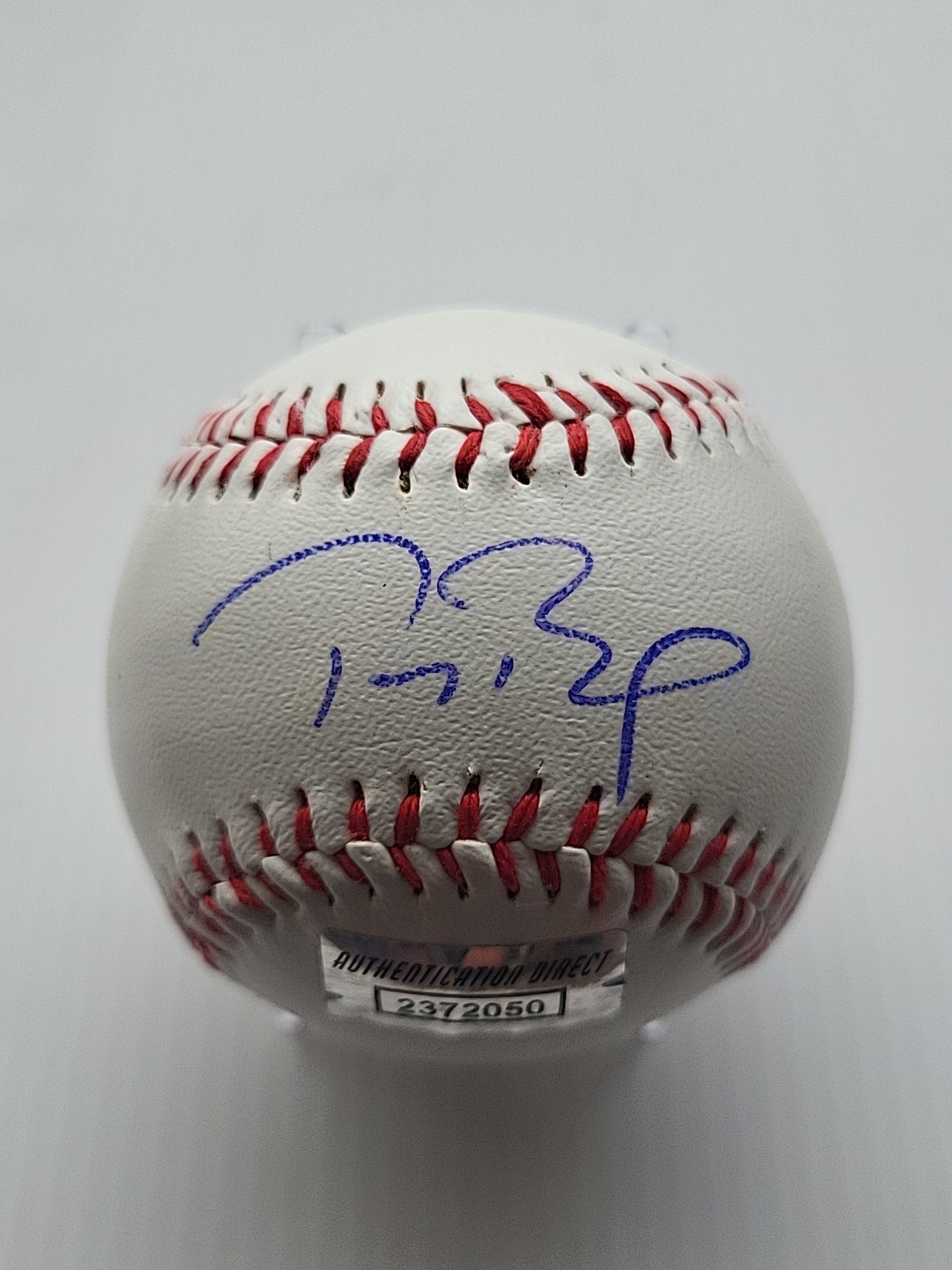 TOM BRADY Hand-Signed Autographed Baseball W/COA and Protective Case (PATRIOTS)