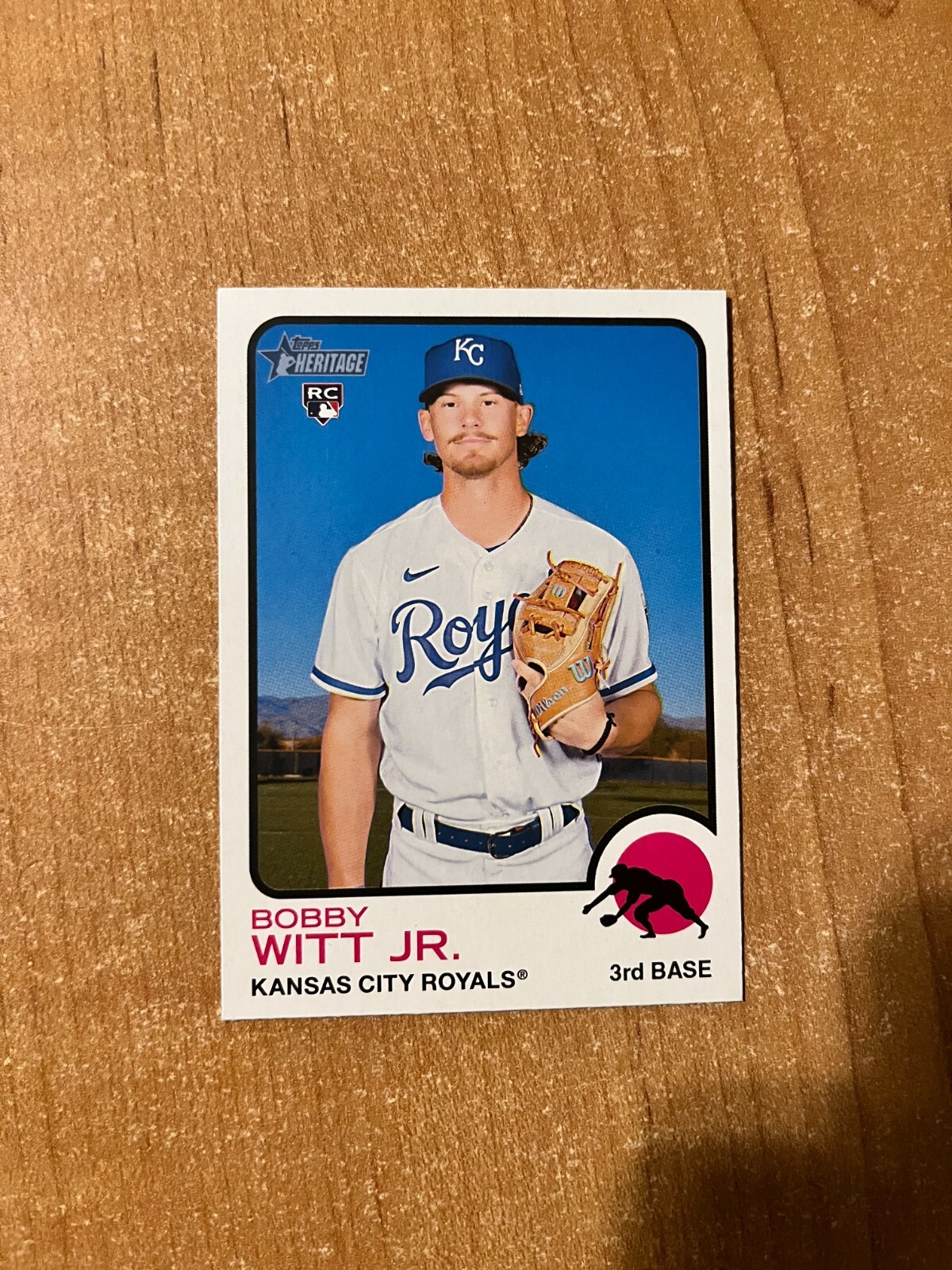 2022 Topps Heritage High Number – (200) Card Complete Base Set #501-700