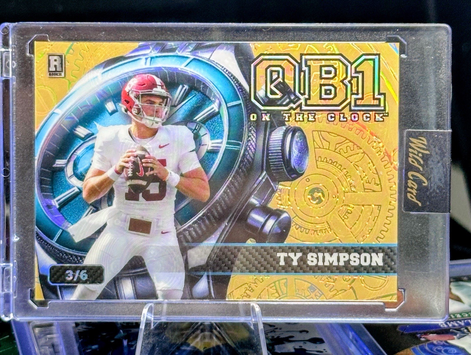 Wild Card QB1 On The Clock Ty Simpson Football 2026 Rookie Gold 3/6 #OCW-GD-TS