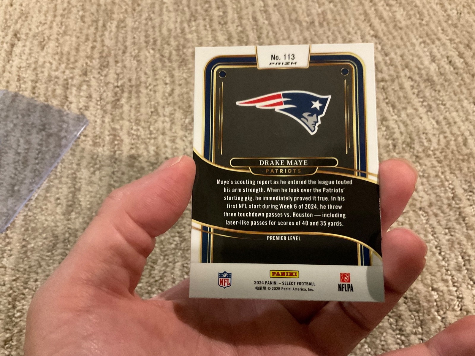 2024 Panini Select – Premier Level Drake Maye #113 Black & Green Shock Prizm…