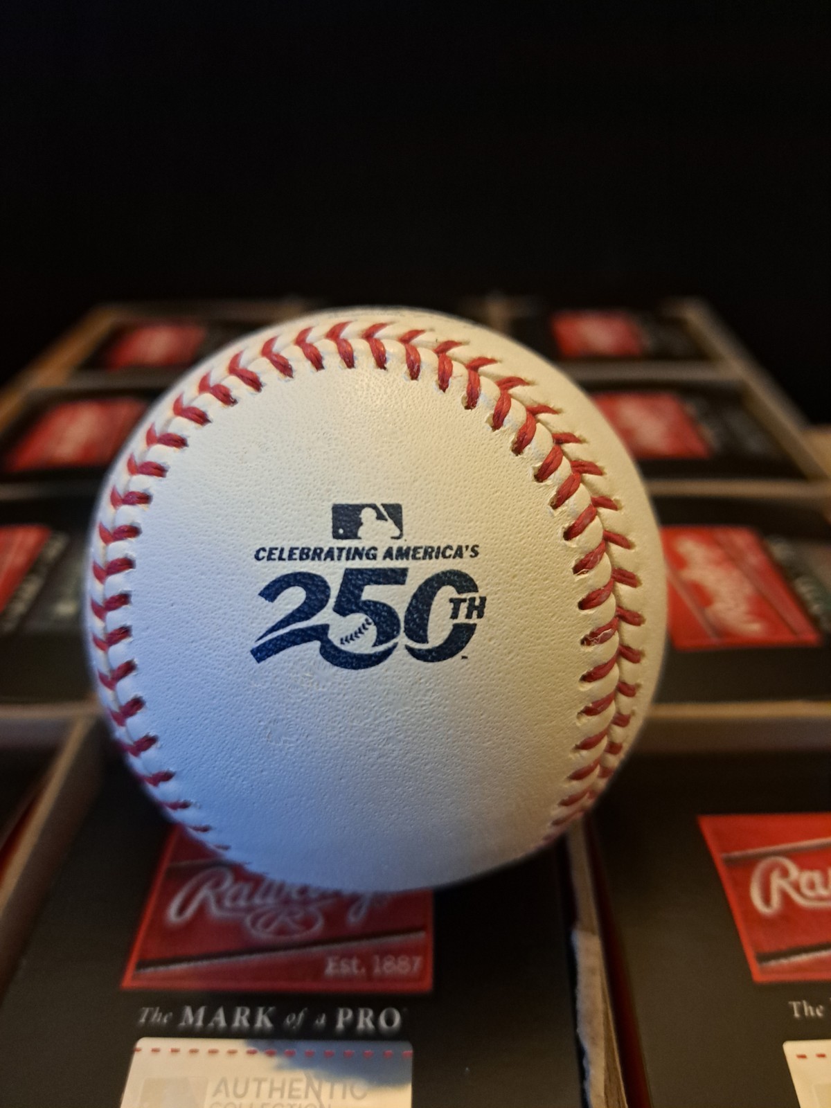 JULY 4TH CELEBRATING AMERICA’S 250TH RAWLINGS OFFICIAL MLB – IN HAND – RARE!