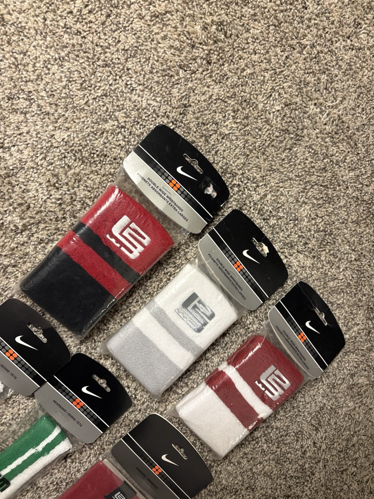 NIKE RARE 2003 LEBRON JAMES ROOKIE YEAR HEADBAND & WRISTBAND COLLECTION