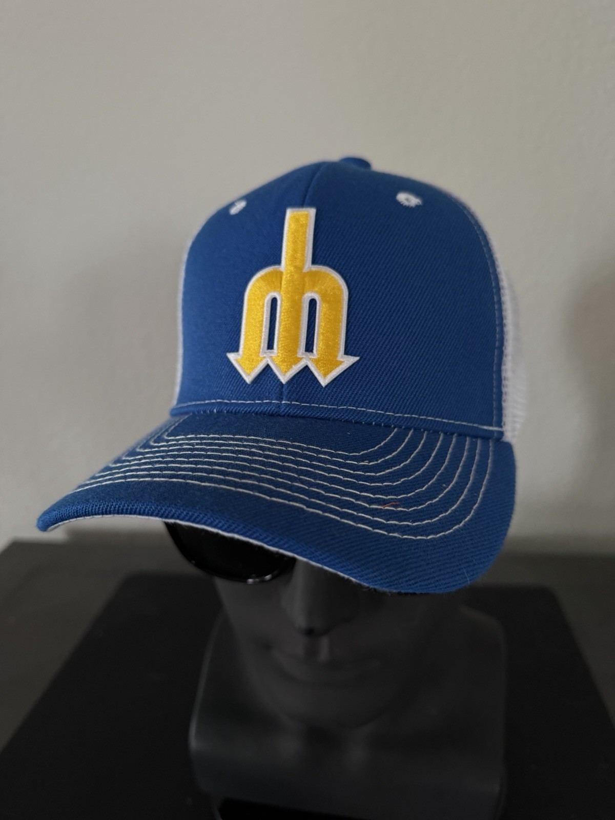 RETRO THROWBACK SEATTLE MARINERS TRIDENT LOGO ADULT SNAPBACK TRUCKER HAT NEW 🔱