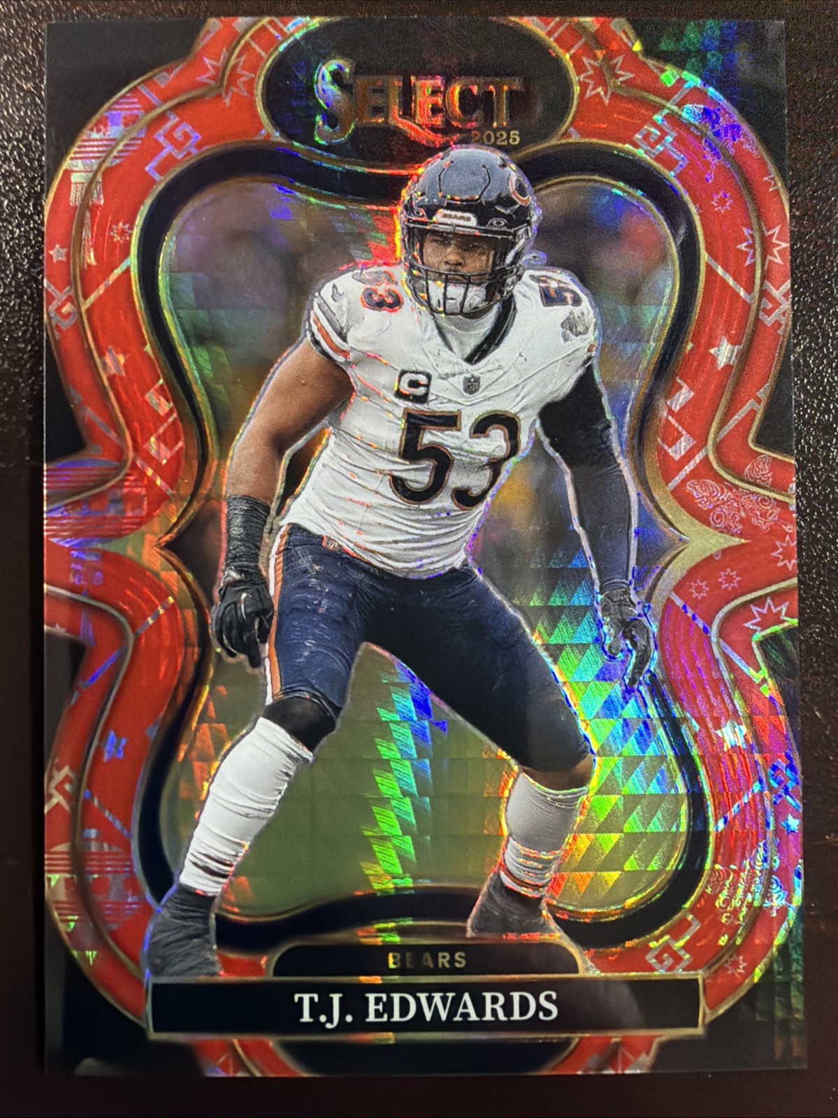 TJ Edwards 2025 Panini Select #373 Suite Level Lucky Envelope /8 SP Bears