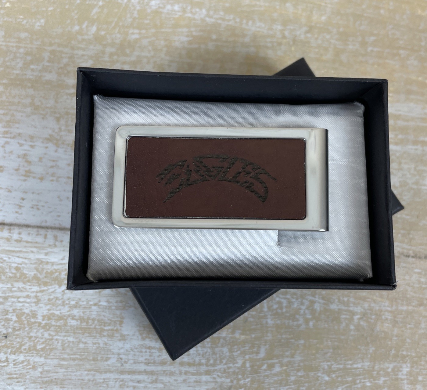Eagles Money Clip Souvenir 2014 Silver w/Brown Backing Engraved Logo New w/Box
