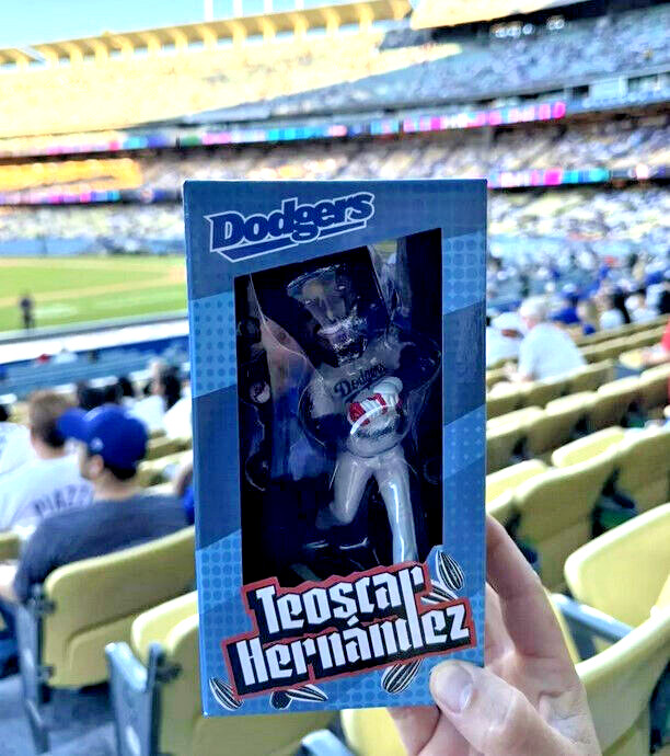 2024 ORIGINAL MR. SEEDS Teoscar Hernandez Dodgers Bobblehead SGA