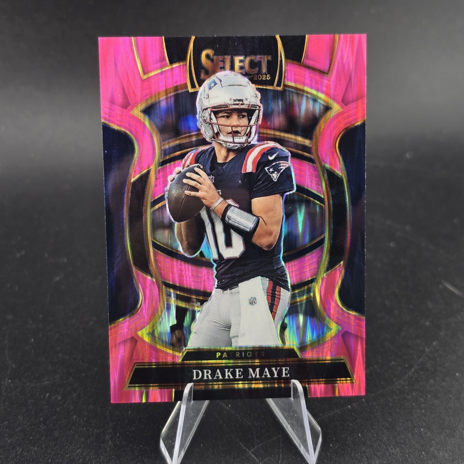 2025 Panini Select – Concourse Drake Maye #80 Pink Shock Prizm