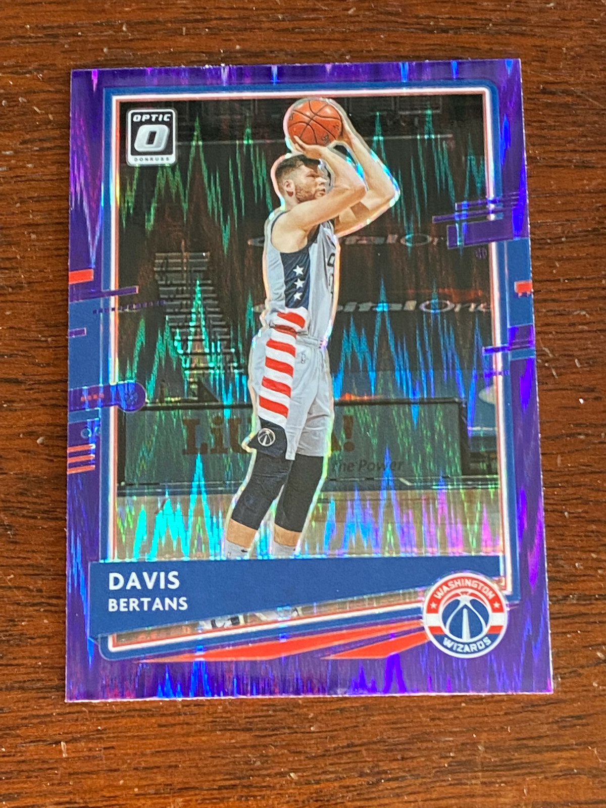 2020-21 Panini Optic Purple Shock Parallel Washington Wizards Davis Bertans #141