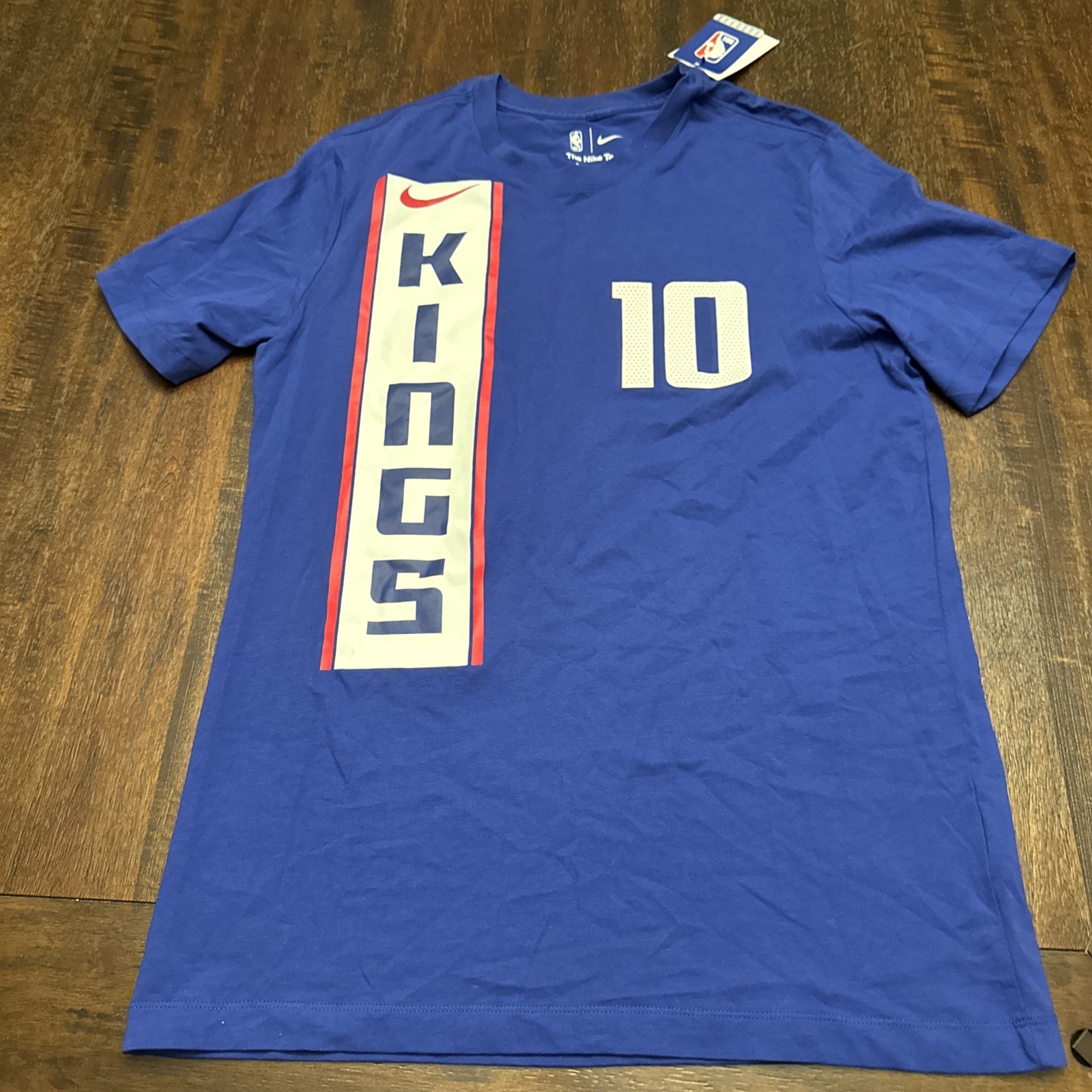 Medium Sacramento Kings Nike T Shirt NWT