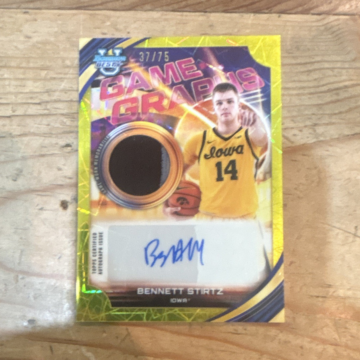 Topps Bowman University’s Best 2025-26 Bennett Stirtz GG-BZ Auto 37/75