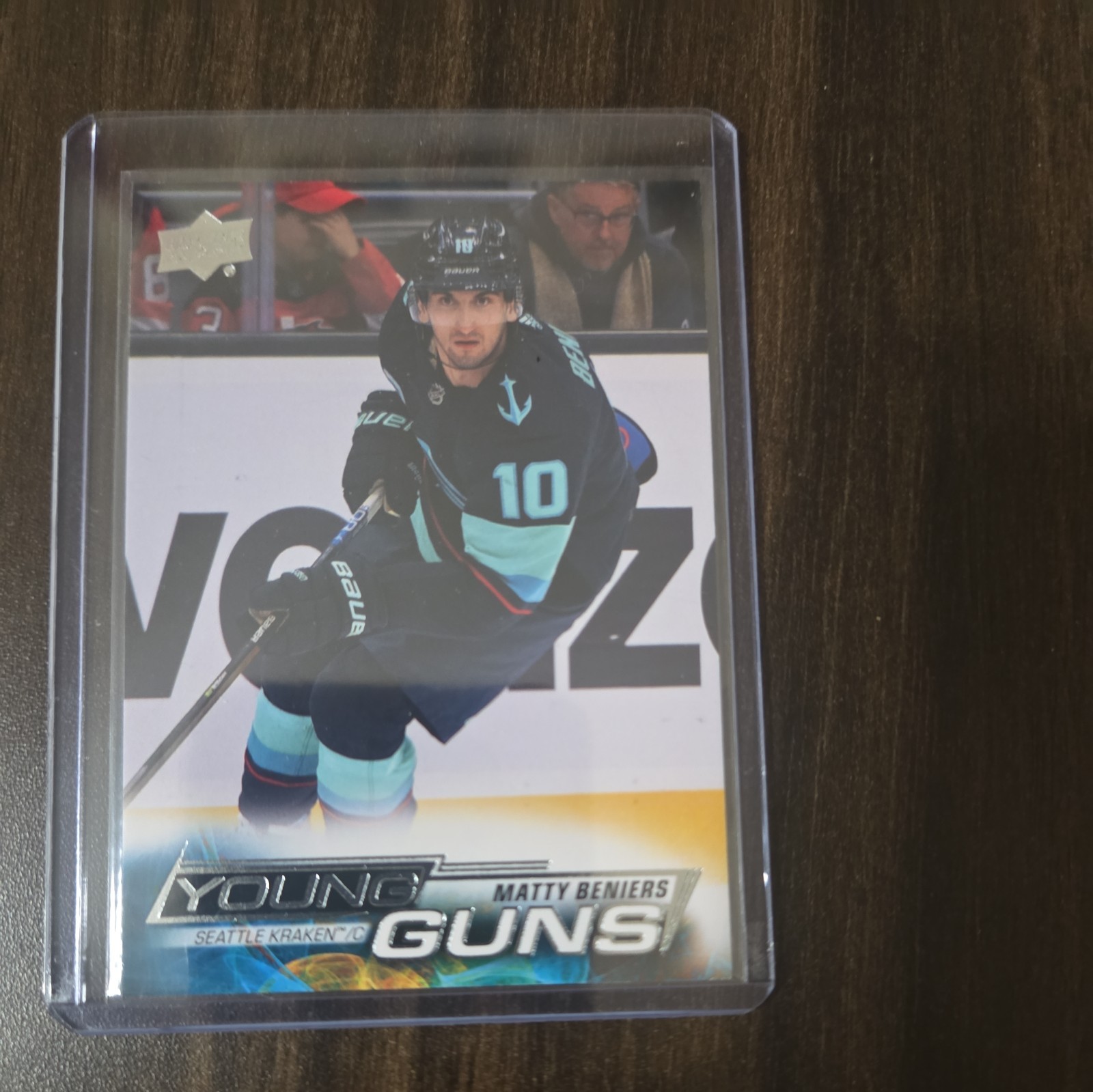 Matty Beniers KRAKEN 2022-23 Upper Deck Young Guns RC
