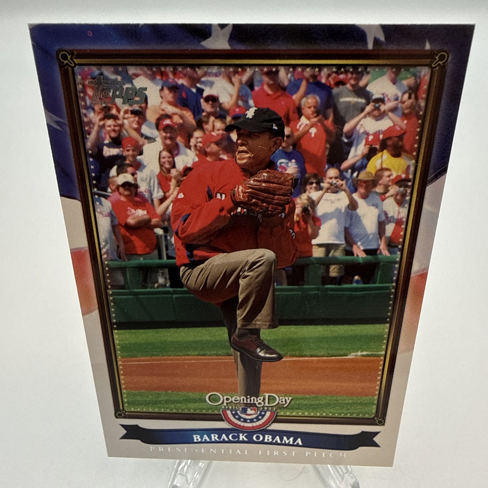 2011 Topps Opening Day #PFP-10 Barack Obama Presidential First Pitch