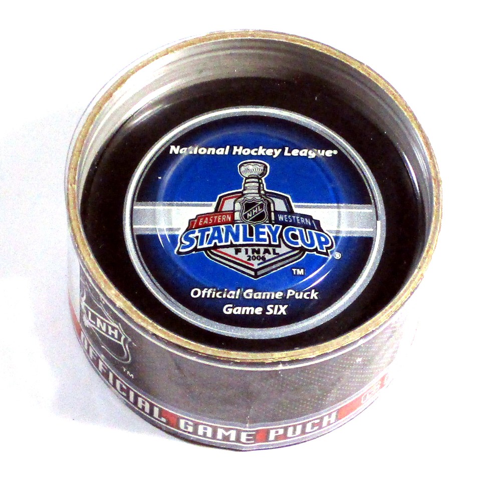 2006 Stanley Cup Final Game 6 Center Ice NHL Official Game Puck New NIP