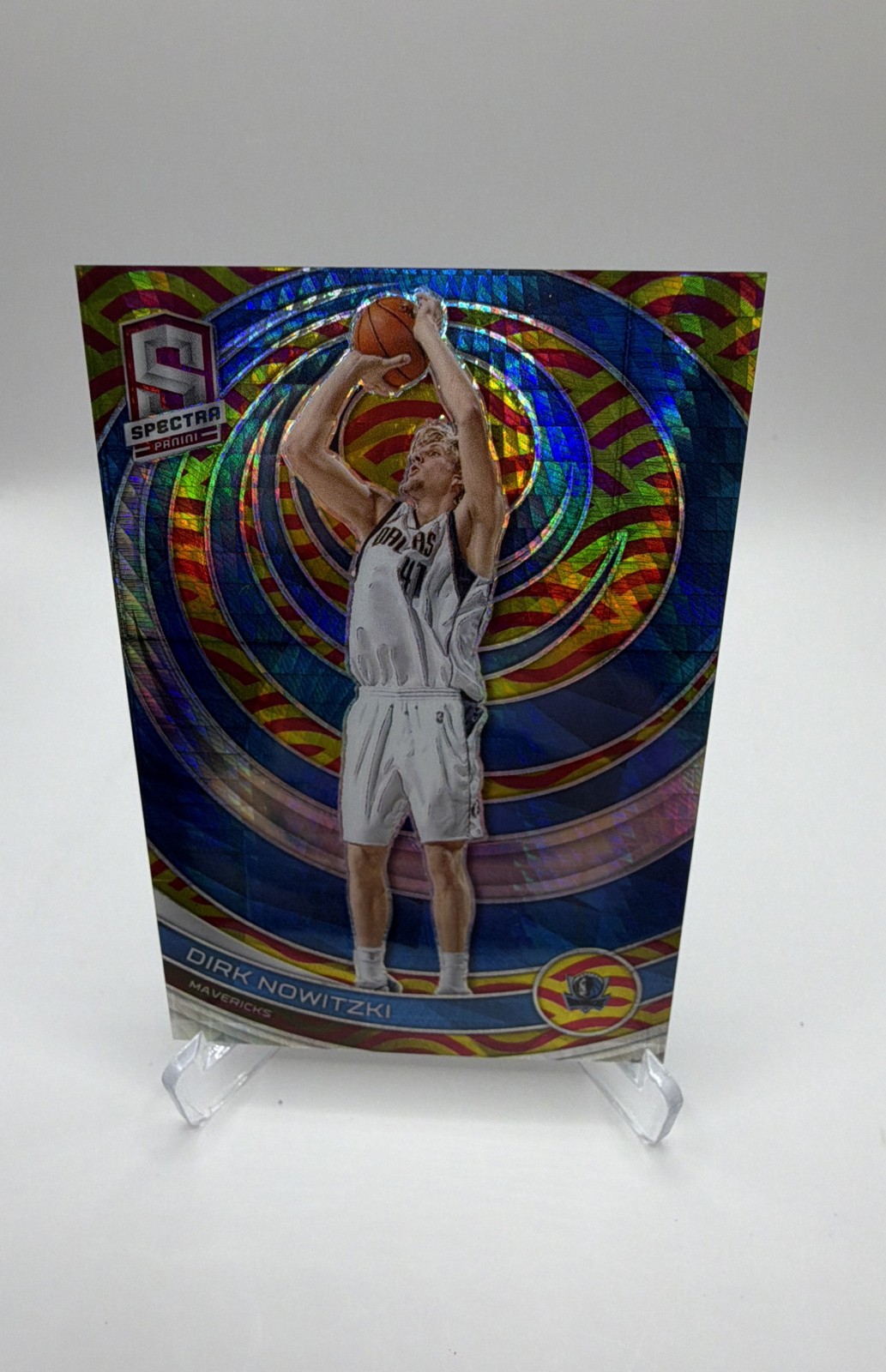 2022-23 Panini Spectra – Dirk Nowitzki #148 Asia Red & Yellow Prizm /75