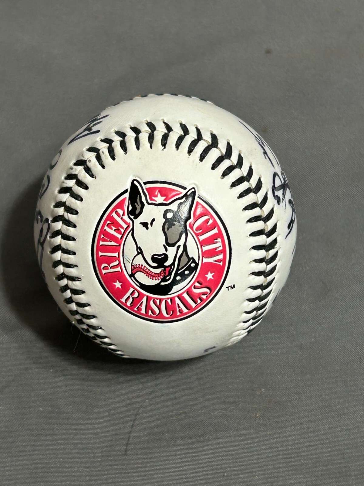 Team signed RIVER CITY RASCALS Baseball FRONTIER LEAGUE Unknown Year