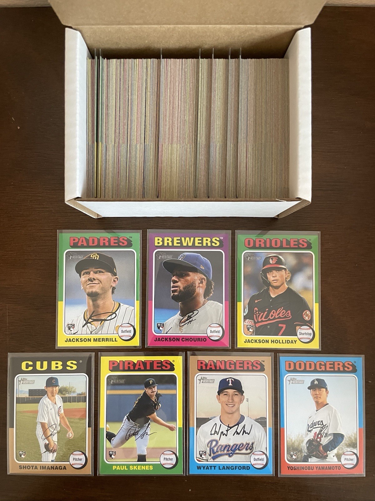 2024 Topps Heritage High Number Complete Base Set Of 200 Cards #501-700