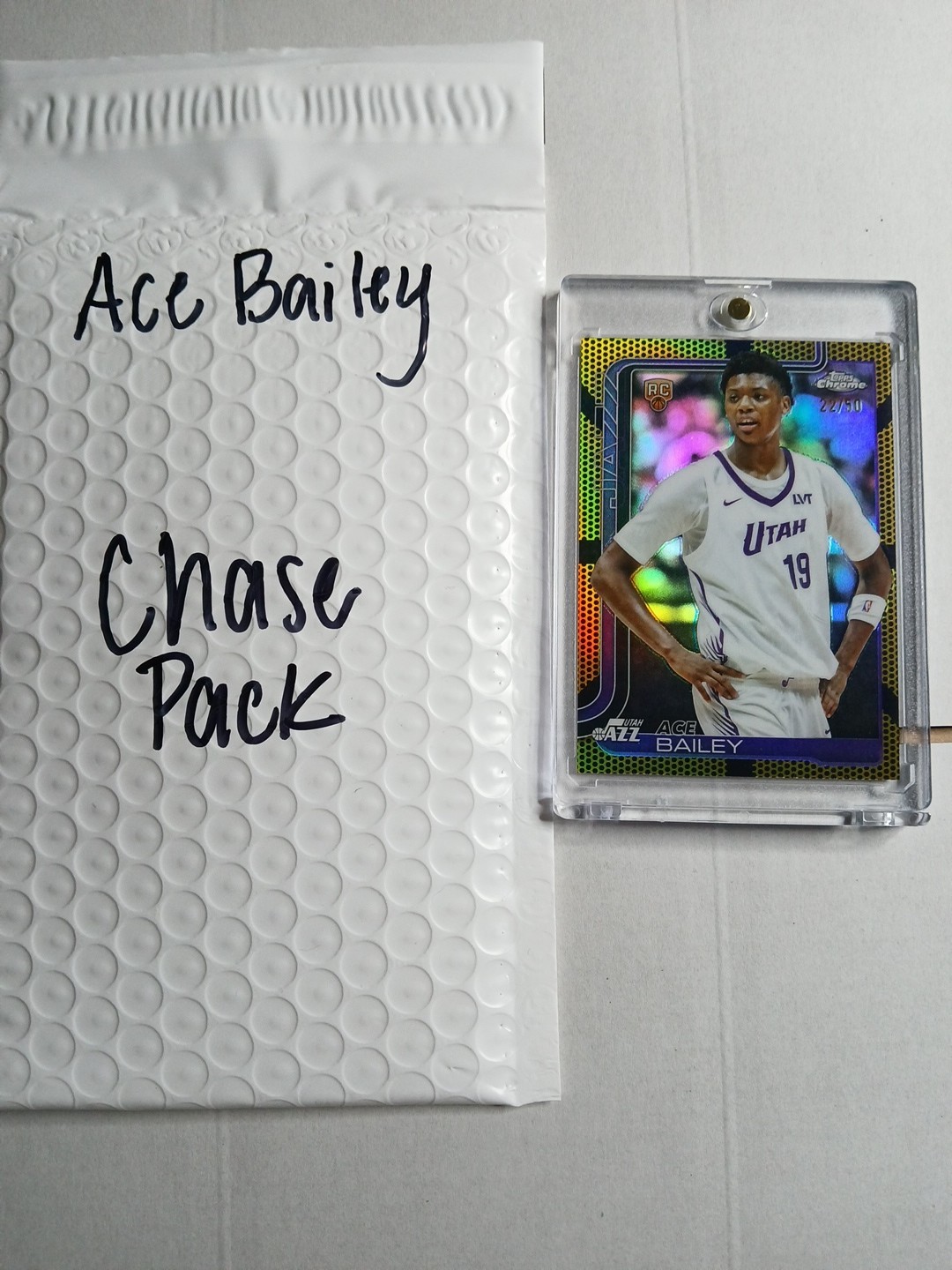 Ace Bailey 2025-26 Topps Chrome Basketball /50 GOLD CHASE PACK !!!!