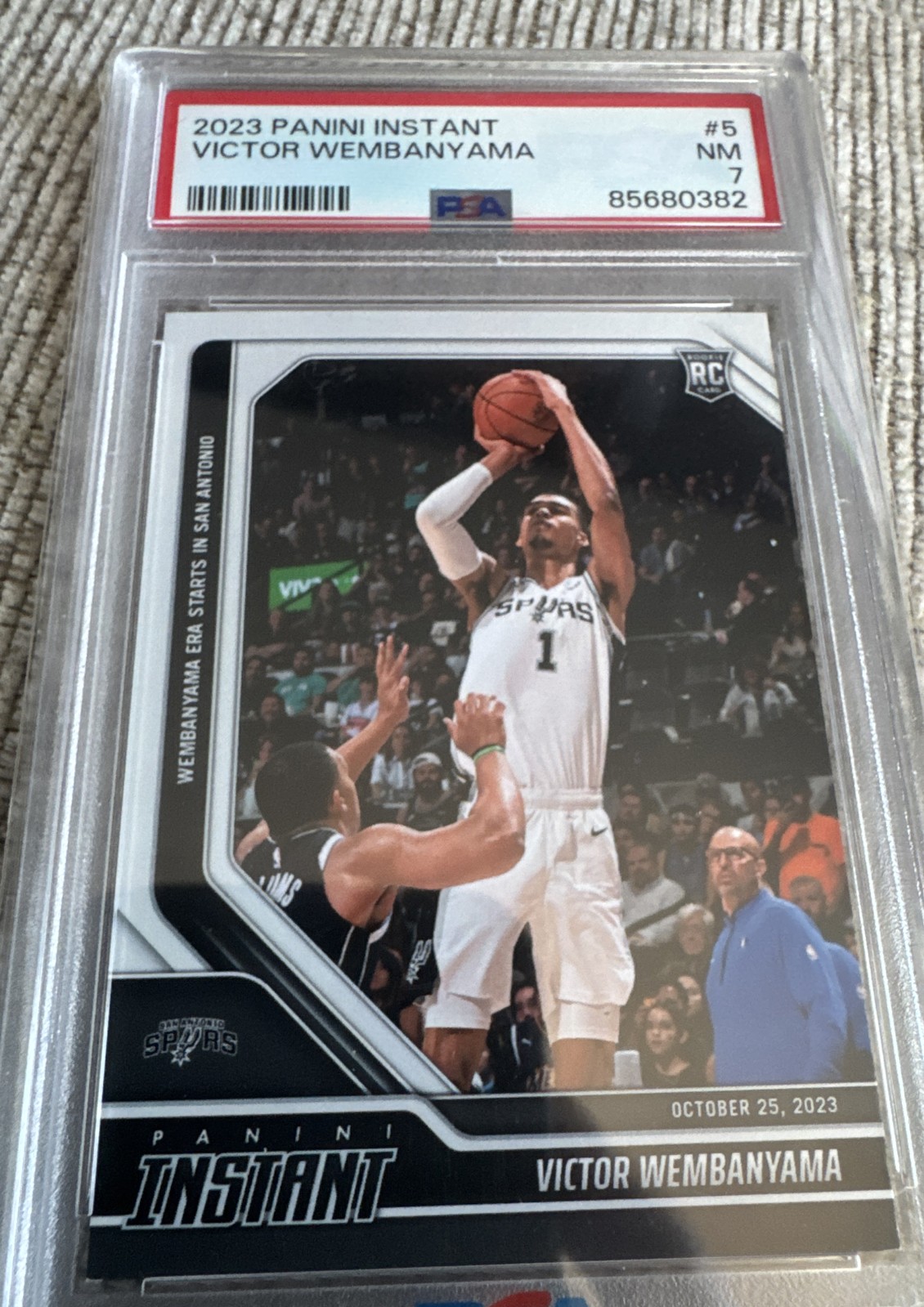 2023-24 Panini Instant – Victor Wembanyama #5 /44142 (RC)