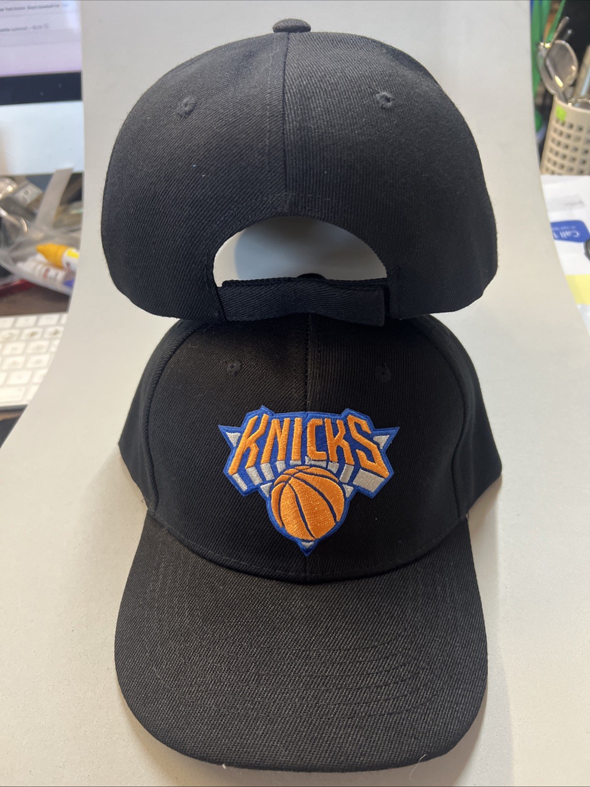 New York Knicks Black baseball hat cap