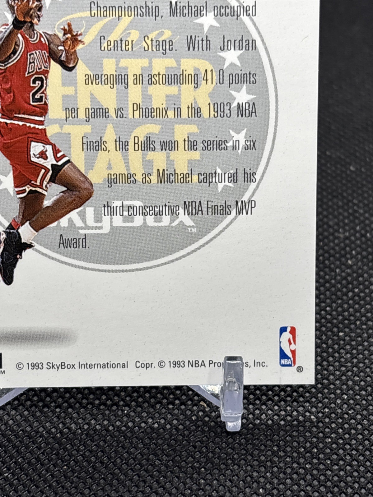 1993-94 Skybox Premium – Insert The Center Stage Michael Jordan #CS1 Bulls