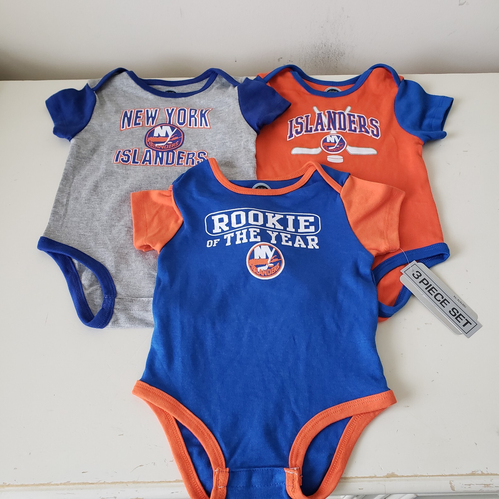 New York Islanders One Piece Creeper Baby Infant 3-6 Months Set Blue NHL NWT